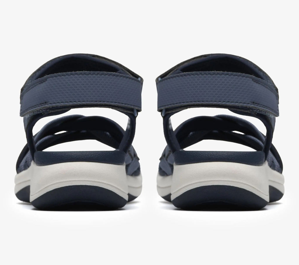 Step Into All-Day Comfort – Women’s Lightweight Cushioned Sport Sandals